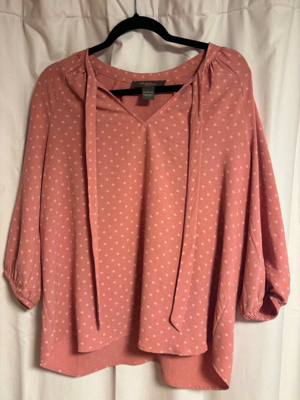 Olivia & Martin Mauve Polka Dot Tie-Neck Blouse Size Large